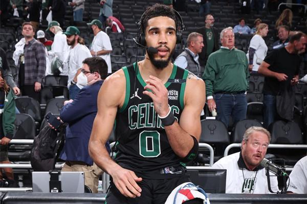 2025中英职业足球青训交流会在海口启幕，李克敏致开幕辞（2025中英职业足球青训交流会海口开幕，李克敏发表开幕致辞）