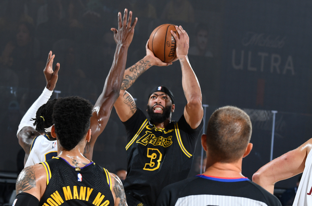 日职乙半场：神代庆人、村上悠绯破门，爱媛1-1熊本（日乙半场：神代庆人、村上悠绯建功，爱媛暂与熊本1-1战平）