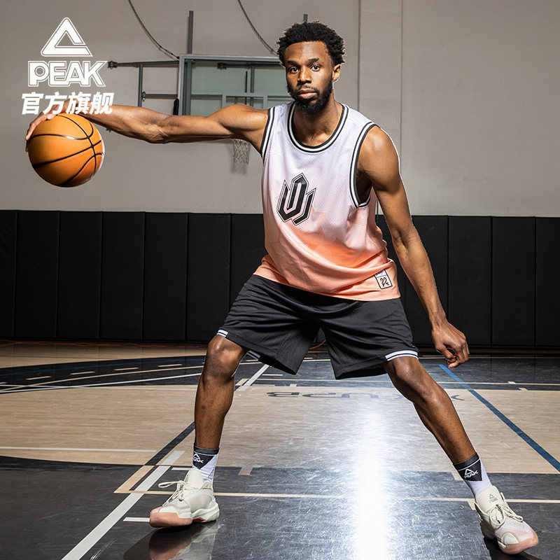 足球世界杯亚洲区预选赛关键比赛回顾（世预赛亚洲区关键战复盘）