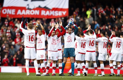 巴列卡诺前锋：为波兰效力将是种荣誉，不知能否实现（巴列卡诺前锋：若能为波兰出战将深感荣幸，能否成行尚未可知）