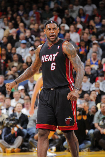 拜合拉木自去年9月28日以来俱乐部0球0助，国字号已进7球（拜合拉木自去年9月28日至今俱乐部0球0助，国家队却已斩获7球）