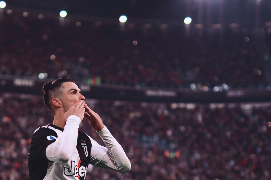 前妻：和布冯离婚后，花了很长时间才接受别人的追求（布冯前妻坦言：离婚后许久才愿意开始新恋情）